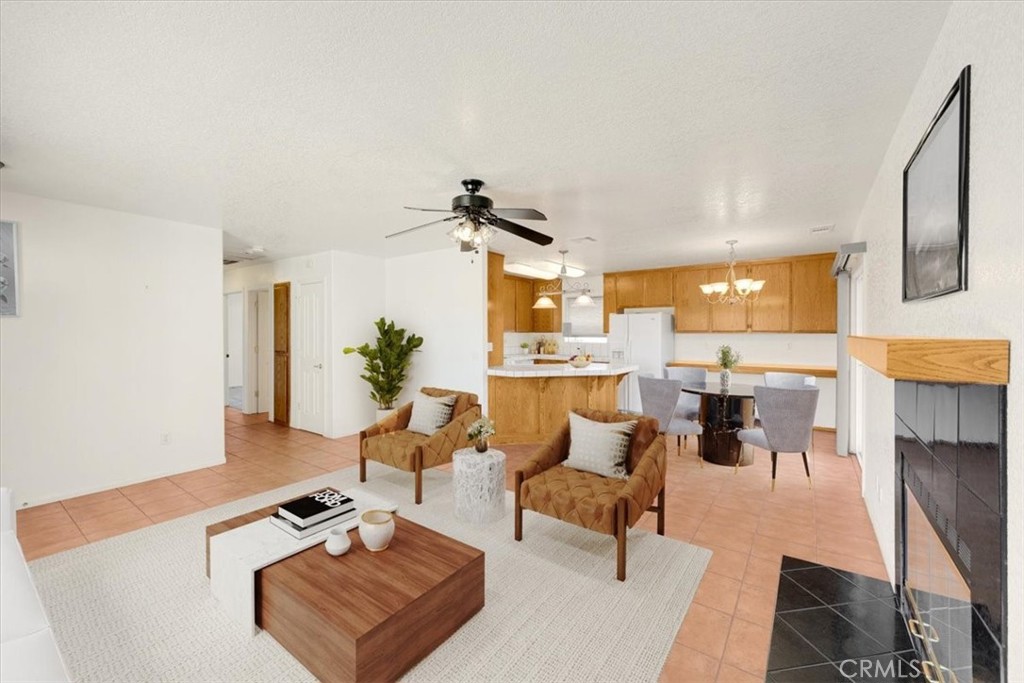 Hesperia, California, 92345, United States, 6 Bedrooms Bedrooms, ,4 BathroomsBathrooms,Residential,For Sale,1942920