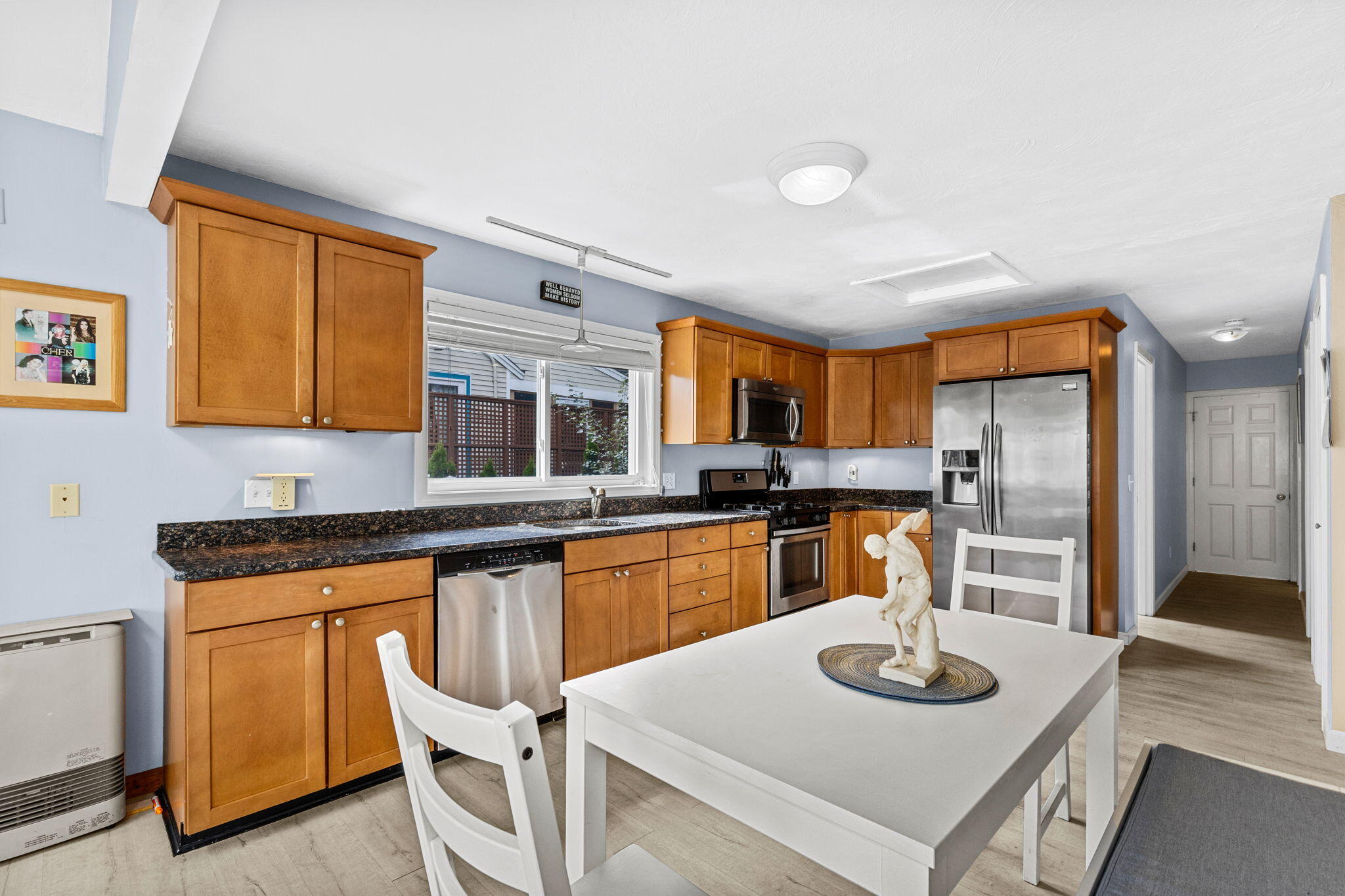  Spacious Living, Private Patio and a Prime Provincetown Location - 物件實景