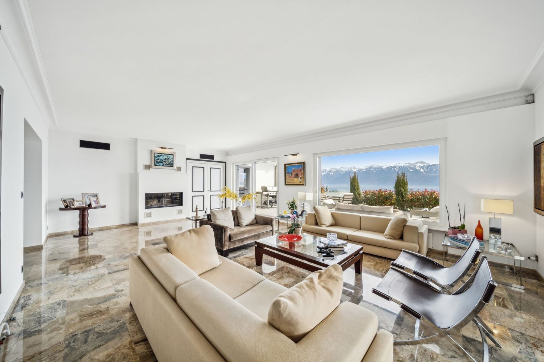  Contemporary manor house with exceptional panoramic view - 物件實景