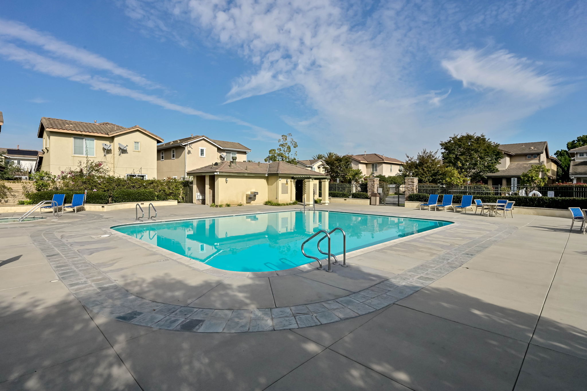 Carson, California, 90745, United States, 3 Bedrooms Bedrooms, ,3 BathroomsBathrooms,Residential,For Sale,2001488