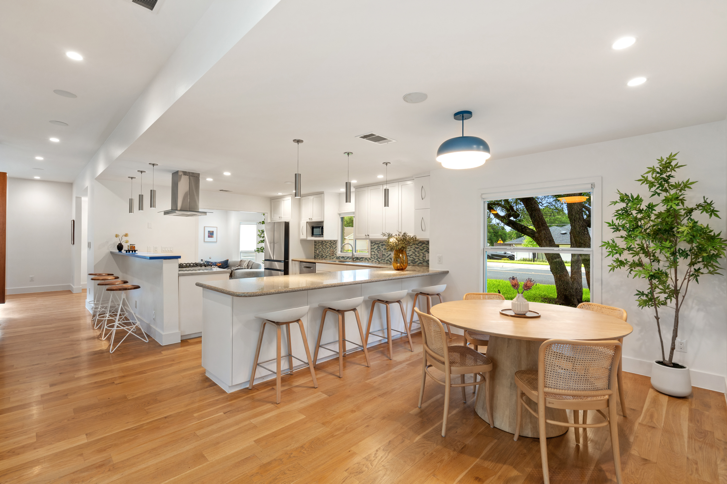  Midcentury Modern NW Hills Off Market - Lap Pool, Huge Windows, Renovated - 物件實景
