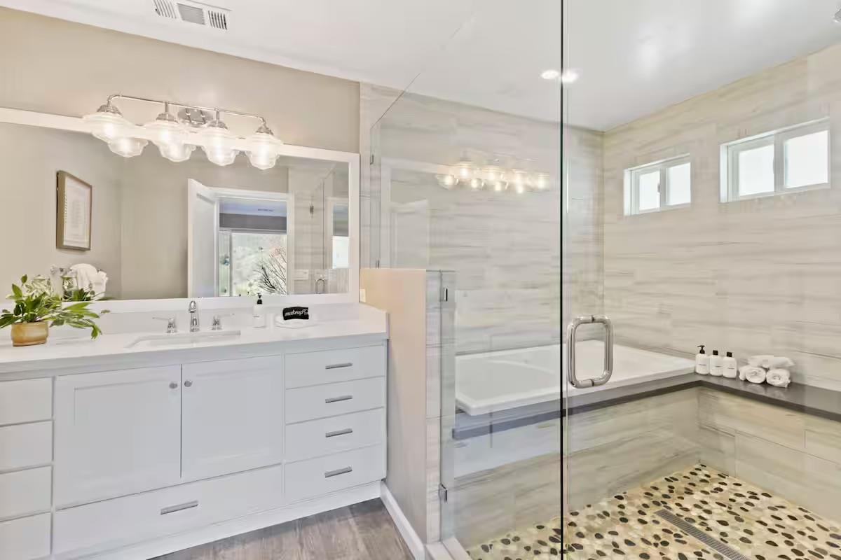 Pacifica, California, 94044, United States, 4 Bedrooms Bedrooms, ,4 BathroomsBathrooms,Residential,For Sale,1988181