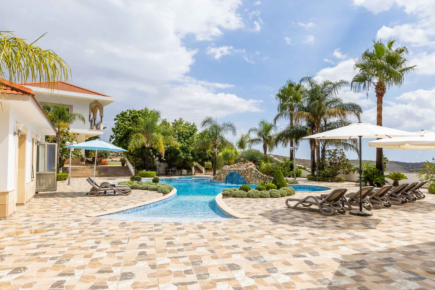  Five Bedroom Country Villa with Guesthouse in Kato Drys, Larnaca - 物件實景