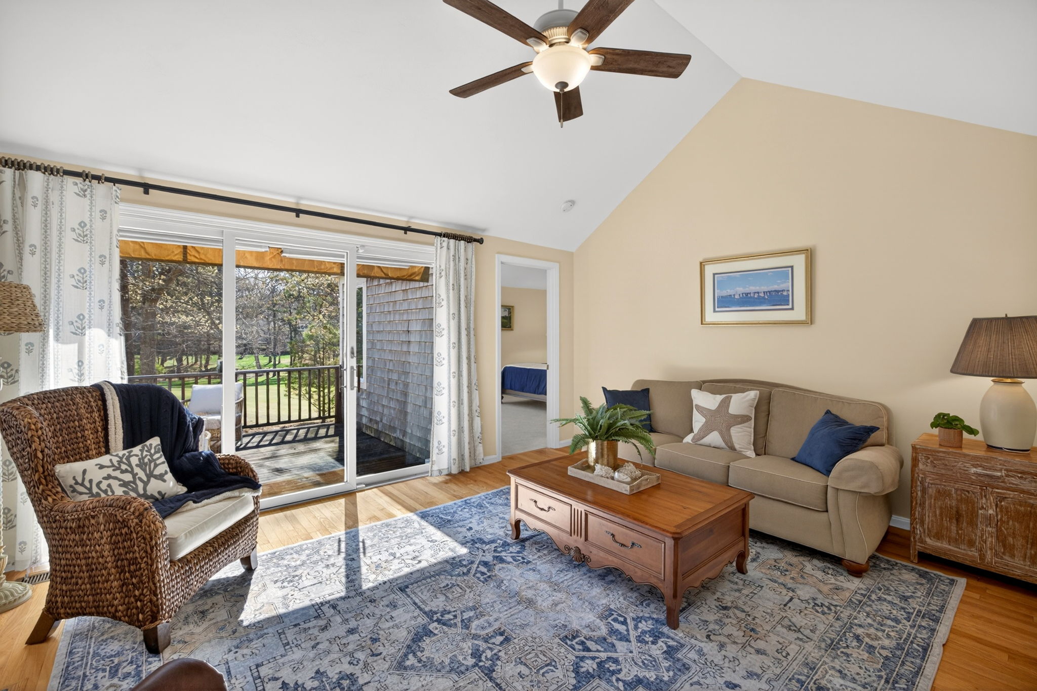  24 W Woods Circle, Yarmouth Port, MA, 02675 - 物件實景