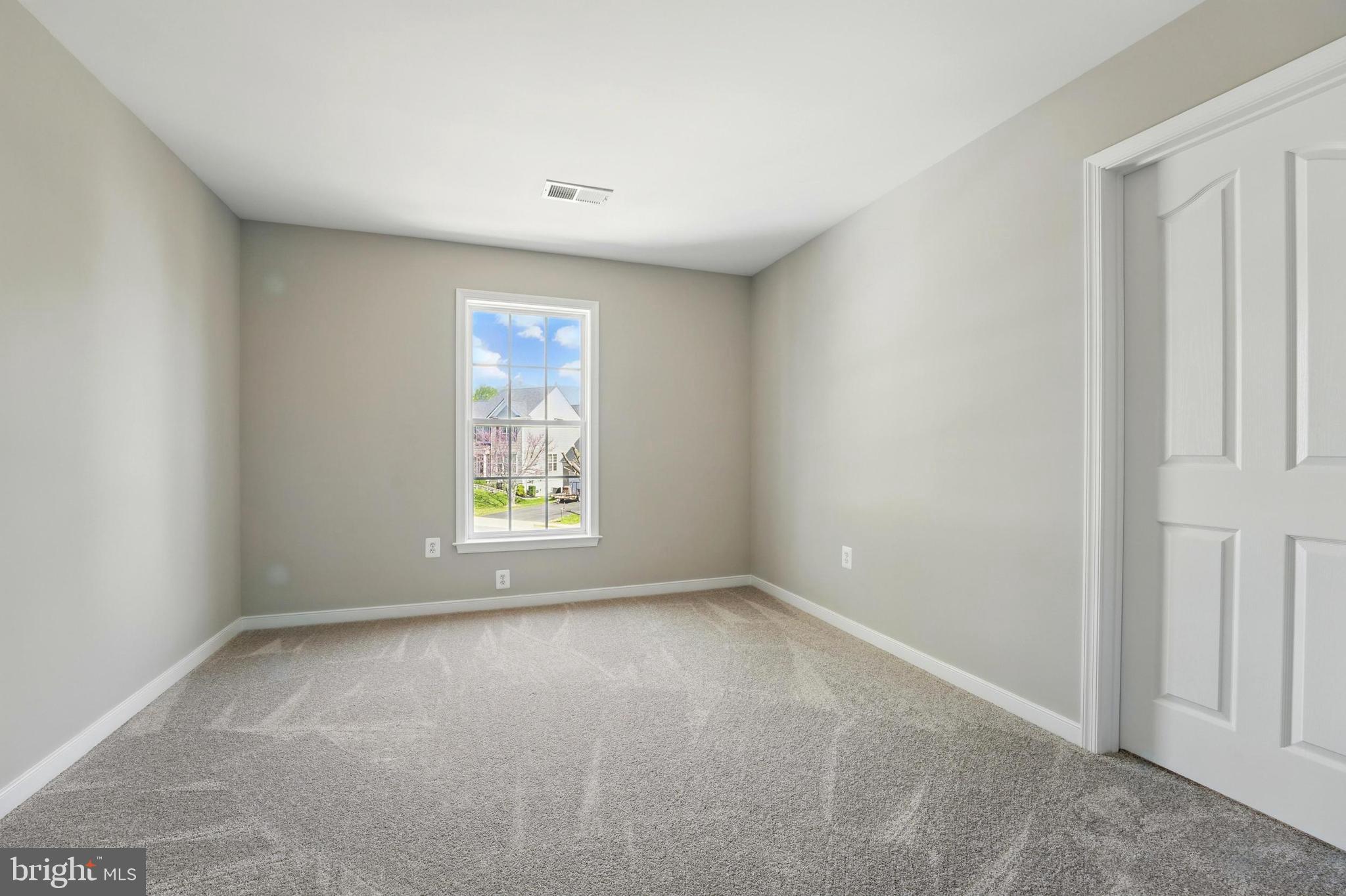Culpeper, Virginia, 22701, United States, 5 Bedrooms Bedrooms, ,5 BathroomsBathrooms,Residential,For Sale,1841439