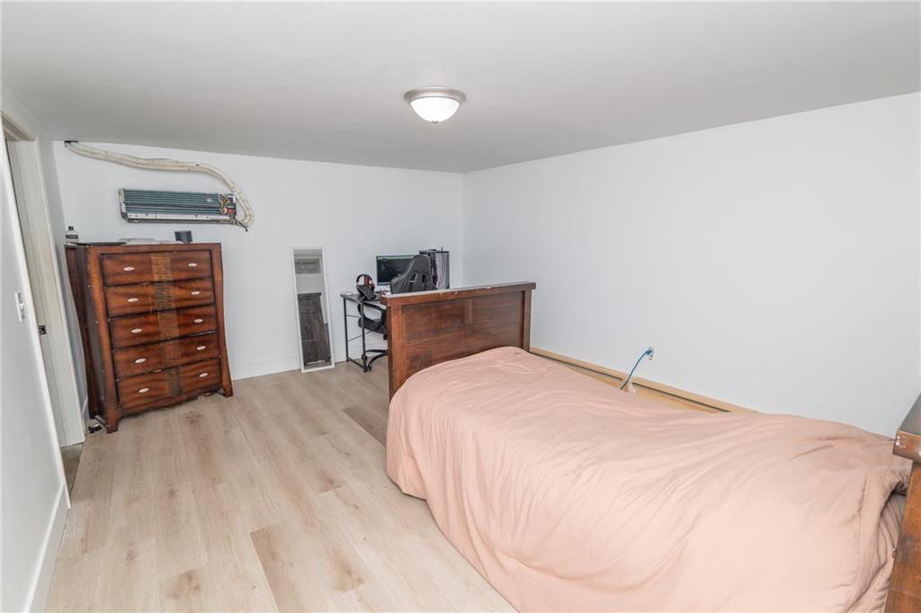 North Providence, Rhode Island, 02911, United States, 4 Bedrooms Bedrooms, ,1 BathroomBathrooms,Residential,For Sale,2005817