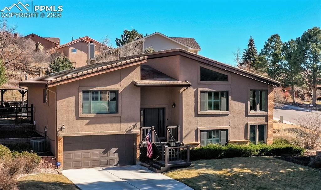 Teakwood Ter, Colorado Springs, CO 80918