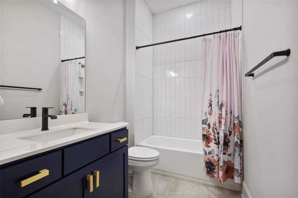 Woodstock, Georgia, 30189, United States, 3 Bedrooms Bedrooms, ,4 BathroomsBathrooms,Residential,For Sale,1901772