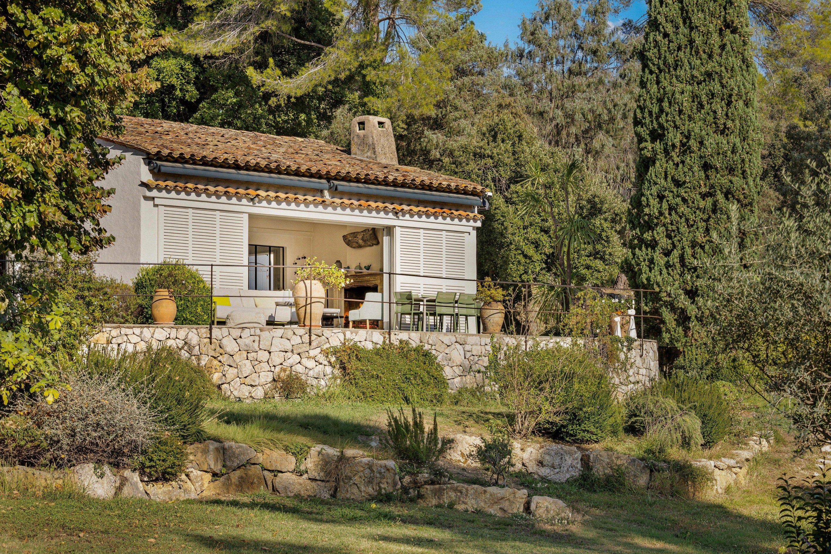  Exclusive listing: Property with guest accommodation in a private estate - 物件實景