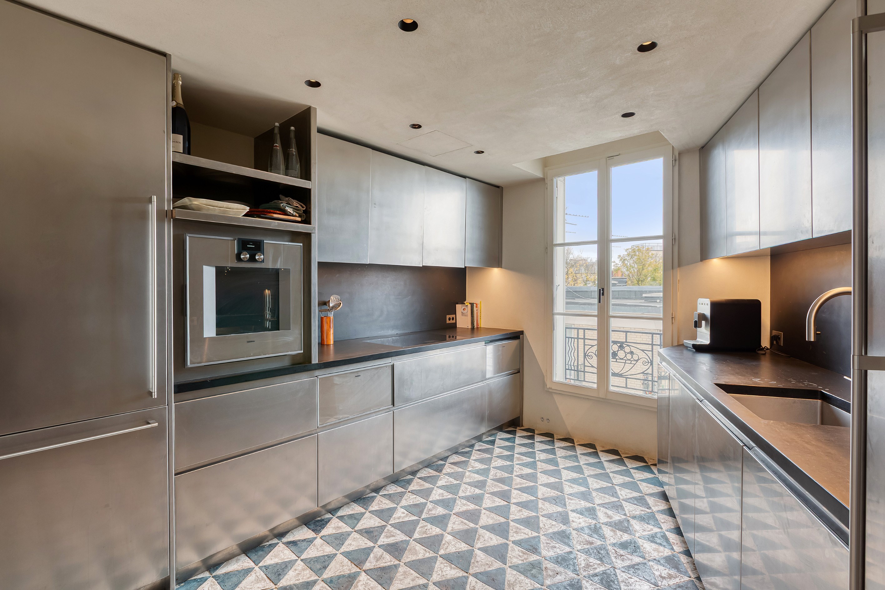  Oustanding penthouse in Montmartre with view on the monuments - 物件實景