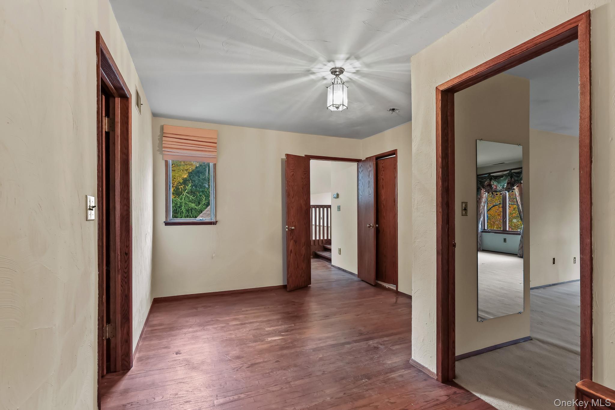 Harrison, New York, 10528, United States, 4 Bedrooms Bedrooms, ,5 BathroomsBathrooms,Residential,For Sale,1989402