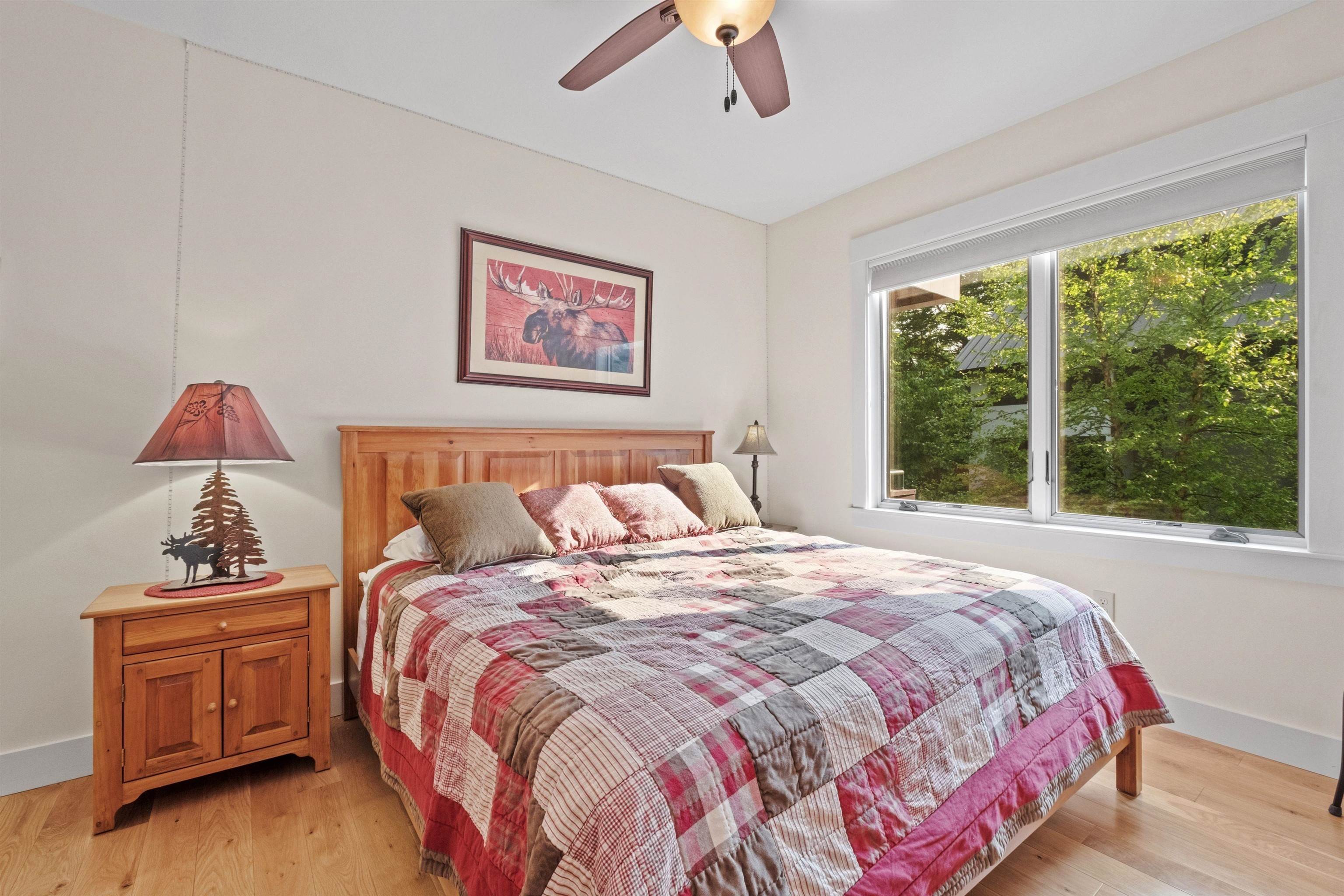 Lincoln, New Hampshire, 03251, United States, 5 Bedrooms Bedrooms, ,3 BathroomsBathrooms,Residential,For Sale,1981884