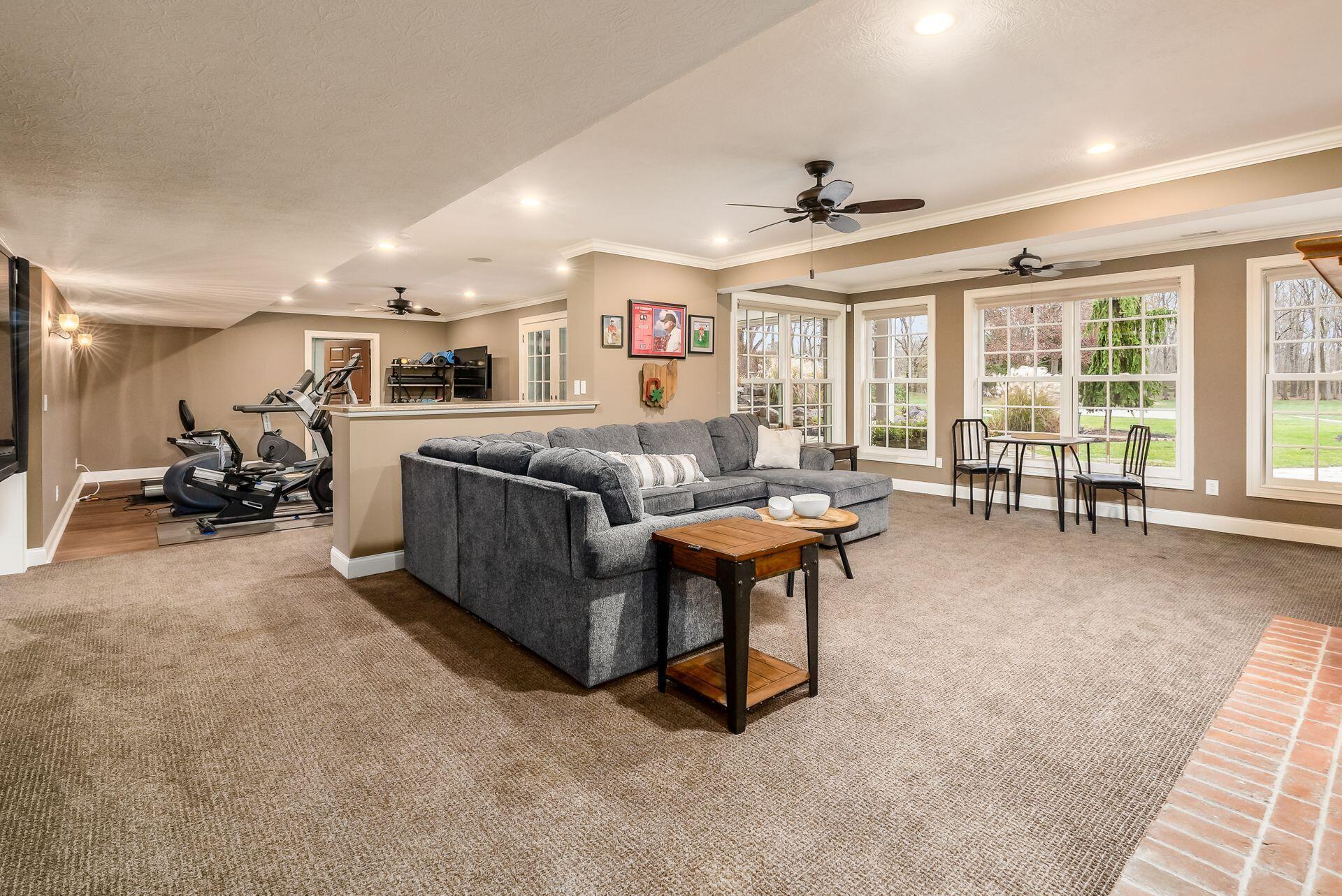Pickerington, Ohio, 43147, United States, 6 Bedrooms Bedrooms, ,8 BathroomsBathrooms,Residential,For Sale,1766515