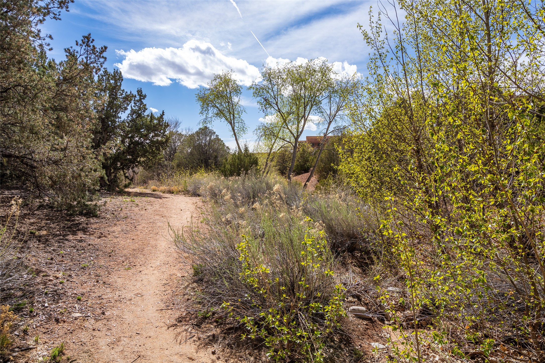  773 Aspen Compound - 物件實景