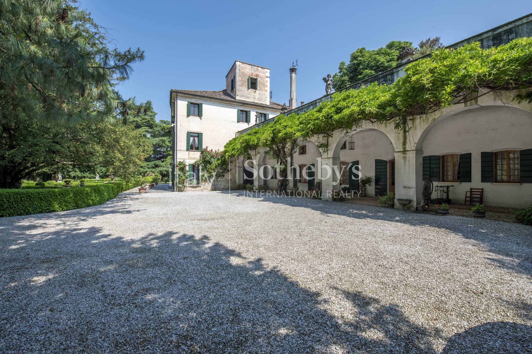  Elegant 18th-century villa with private park - 物件實景
