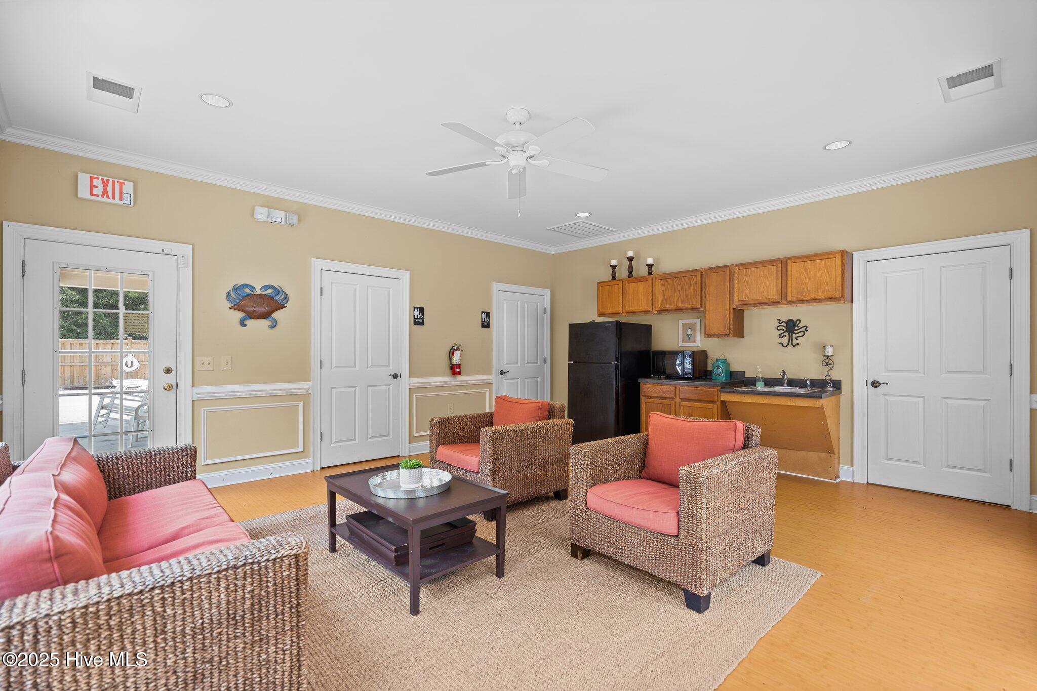 Wilmington, North Carolina, 28411, United States, 4 Bedrooms Bedrooms, ,4 BathroomsBathrooms,Residential,For Sale,2008550