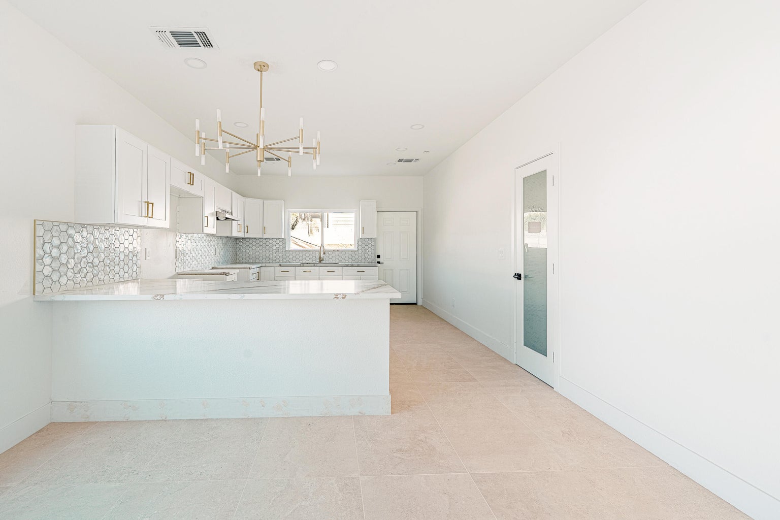 Desert Hot Springs, California, 92240, United States, 3 Bedrooms Bedrooms, ,3 BathroomsBathrooms,Residential,For Sale,2006108