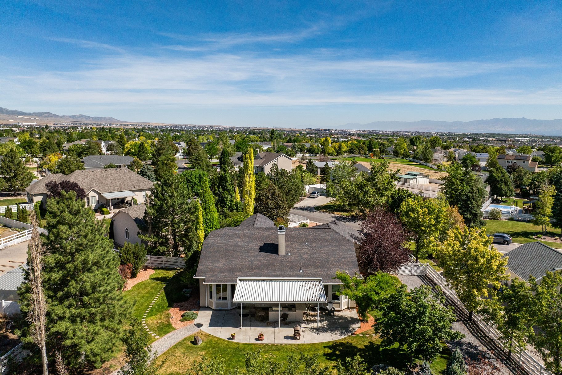  Fully Equipped Horse Property with Trail Access & Neighborhood Arena - 物件實景