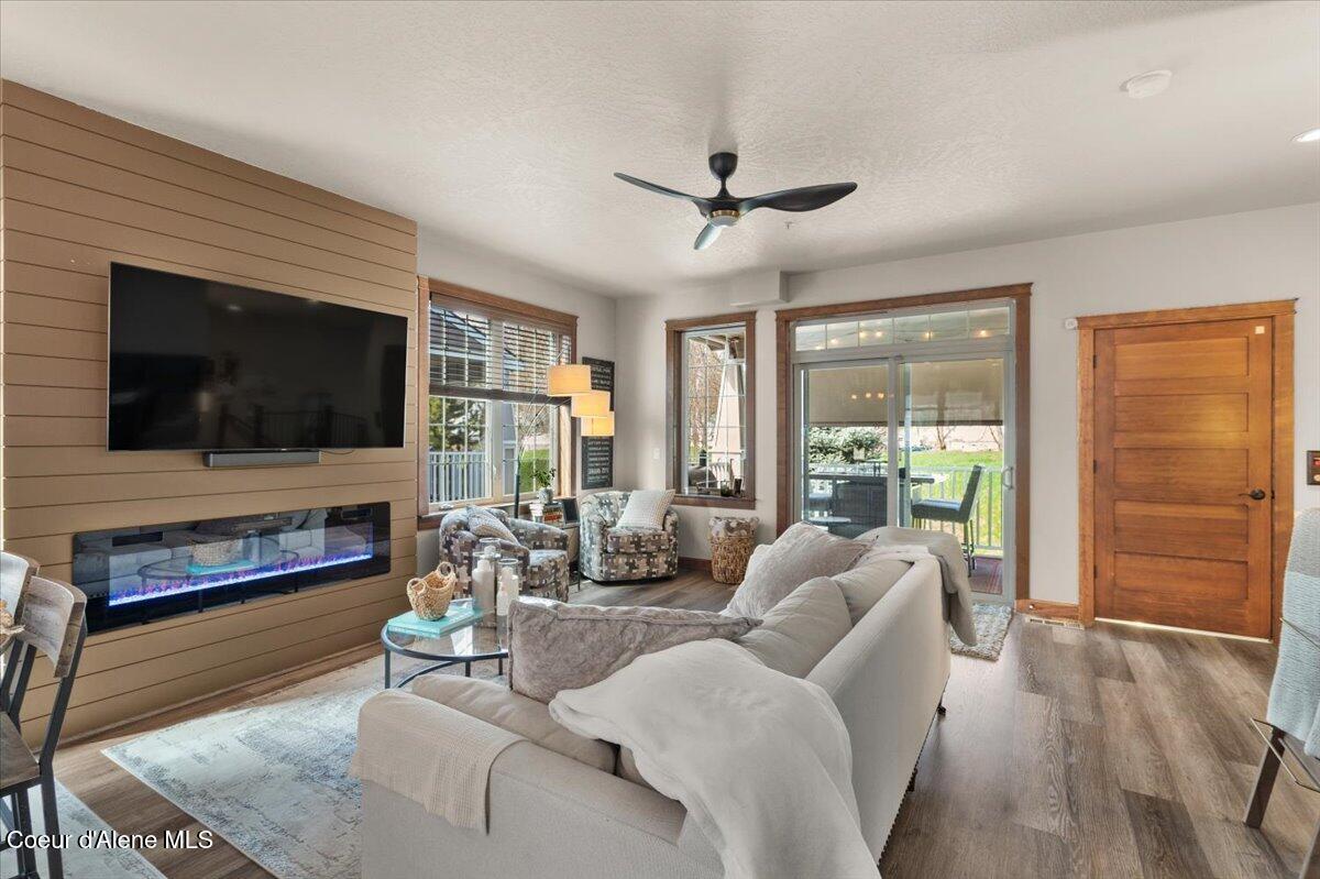 Coeur D'alene, Idaho, 83814, United States, 2 Bedrooms Bedrooms, ,1 BathroomBathrooms,Residential,For Sale,1761897