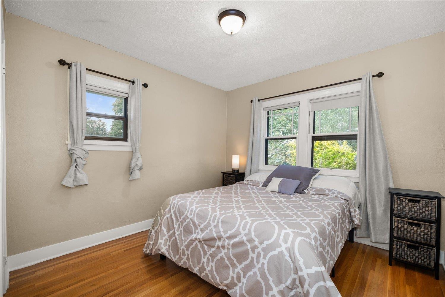 Spokane, Washington, 99203, United States, 3 Bedrooms Bedrooms, ,2 BathroomsBathrooms,Residential,For Sale,2001834