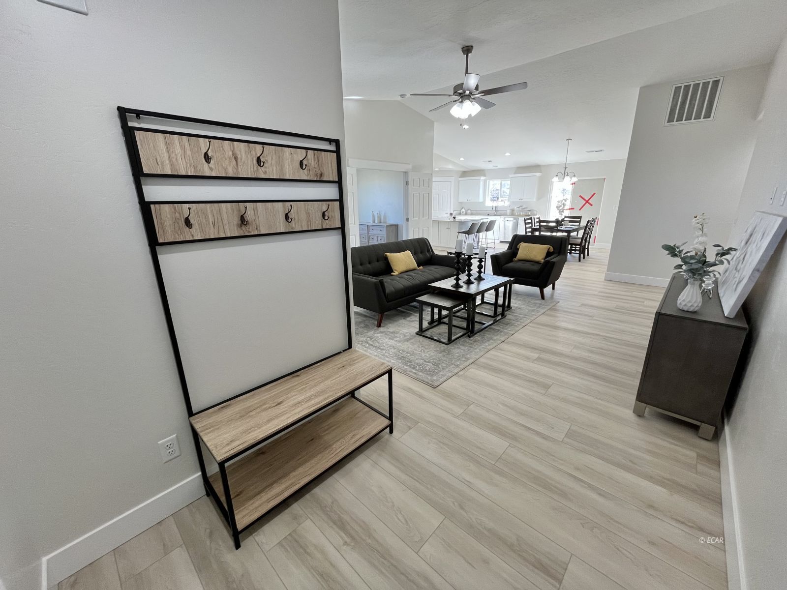 Elko, Nevada, 89801, United States, 4 Bedrooms Bedrooms, ,2 BathroomsBathrooms,Residential,For Sale,1700867