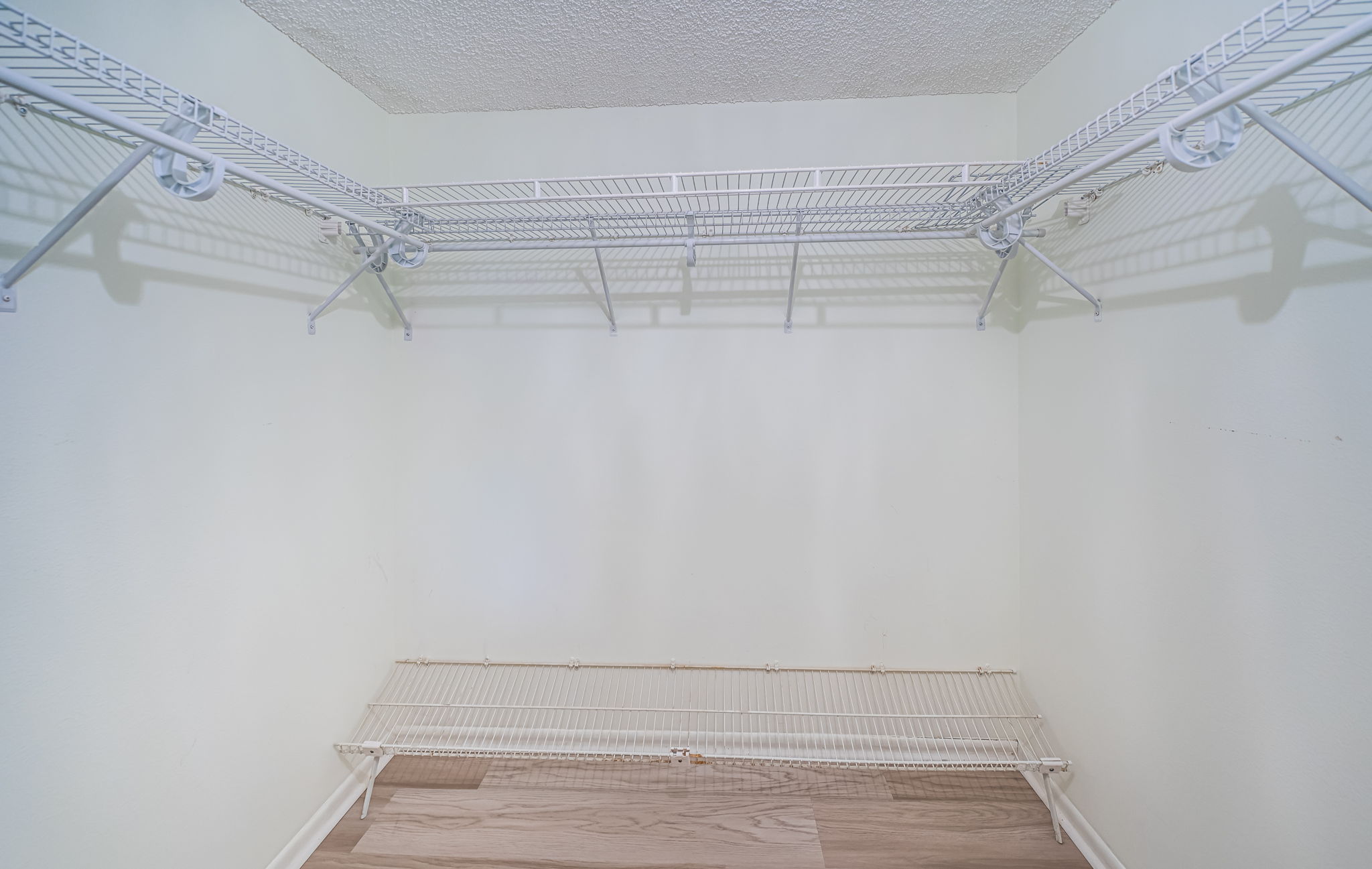 Redington Shores, Florida, 33708, United States, 2 Bedrooms Bedrooms, ,2 BathroomsBathrooms,Residential,For Sale,2013102