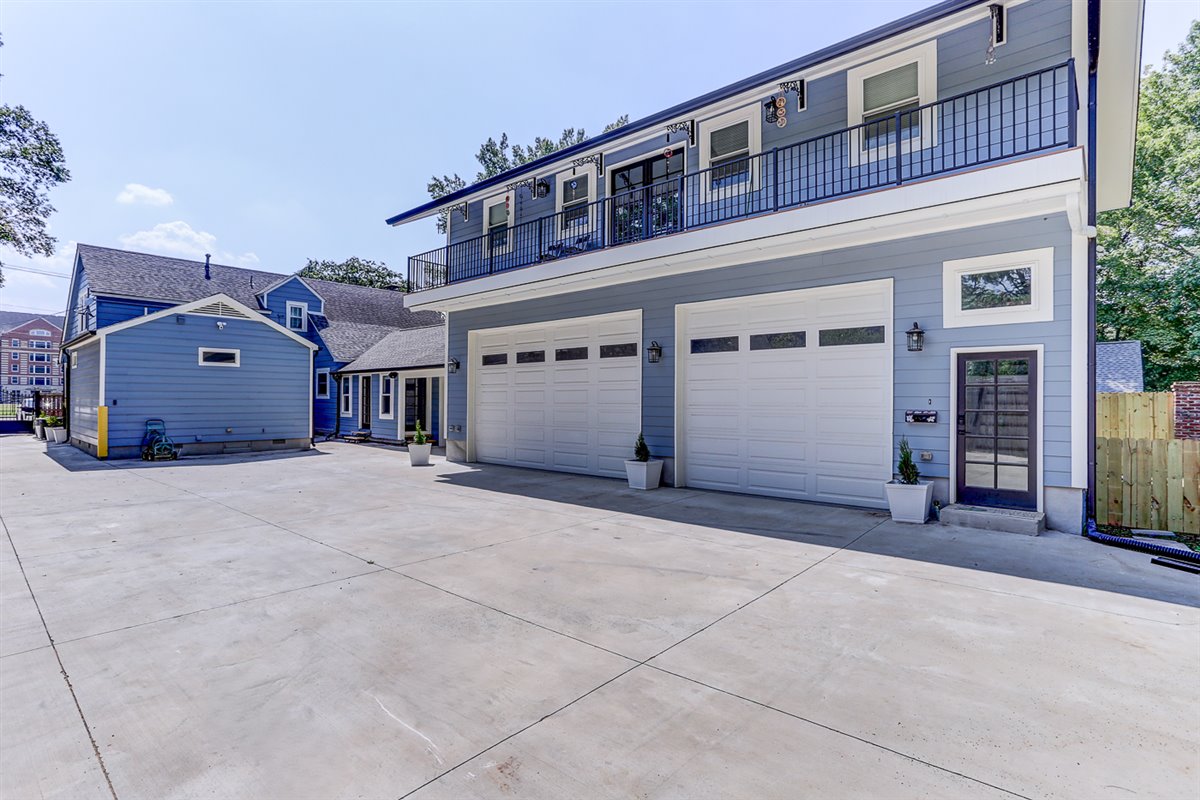 Memphis, Tennessee, 38111, United States, 4 Bedrooms Bedrooms, ,3 BathroomsBathrooms,Residential,For Sale,1974994