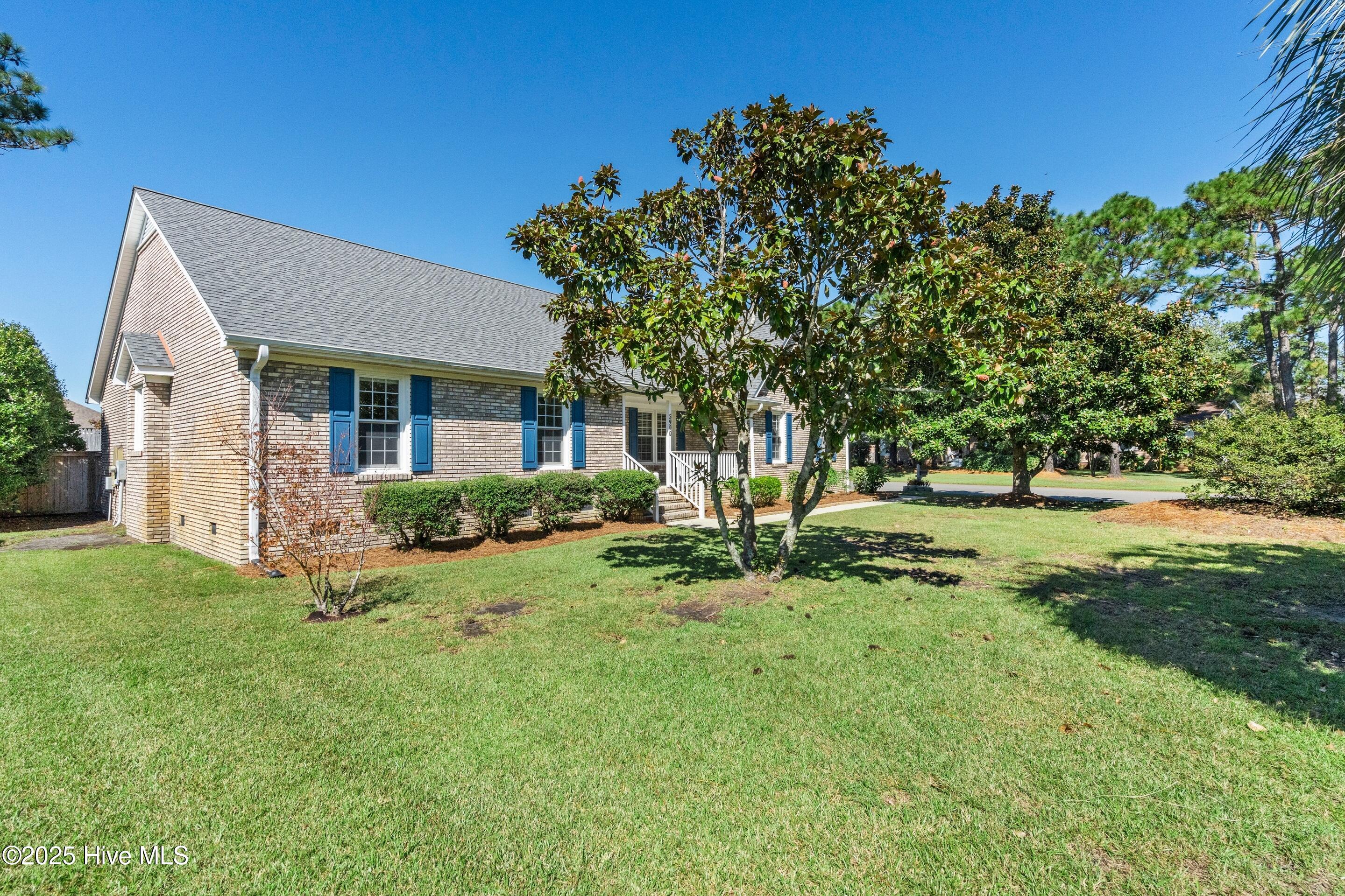 Wilmington, North Carolina, 28409, United States, 4 Bedrooms Bedrooms, ,3 BathroomsBathrooms,Residential,For Sale,1967637