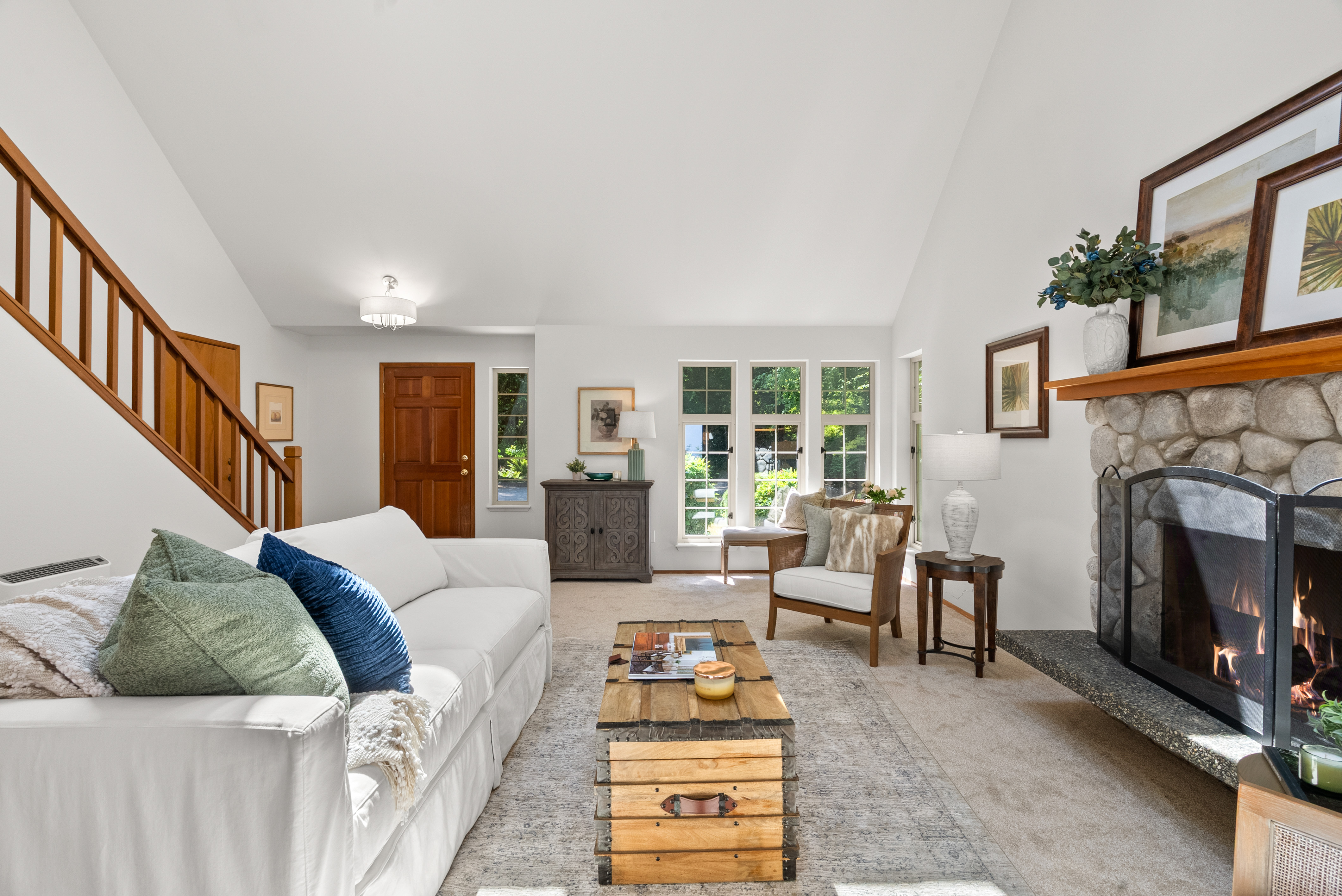  10109 NE Knight Rd, Bainbridge Island, WA 98110 - 物件實景