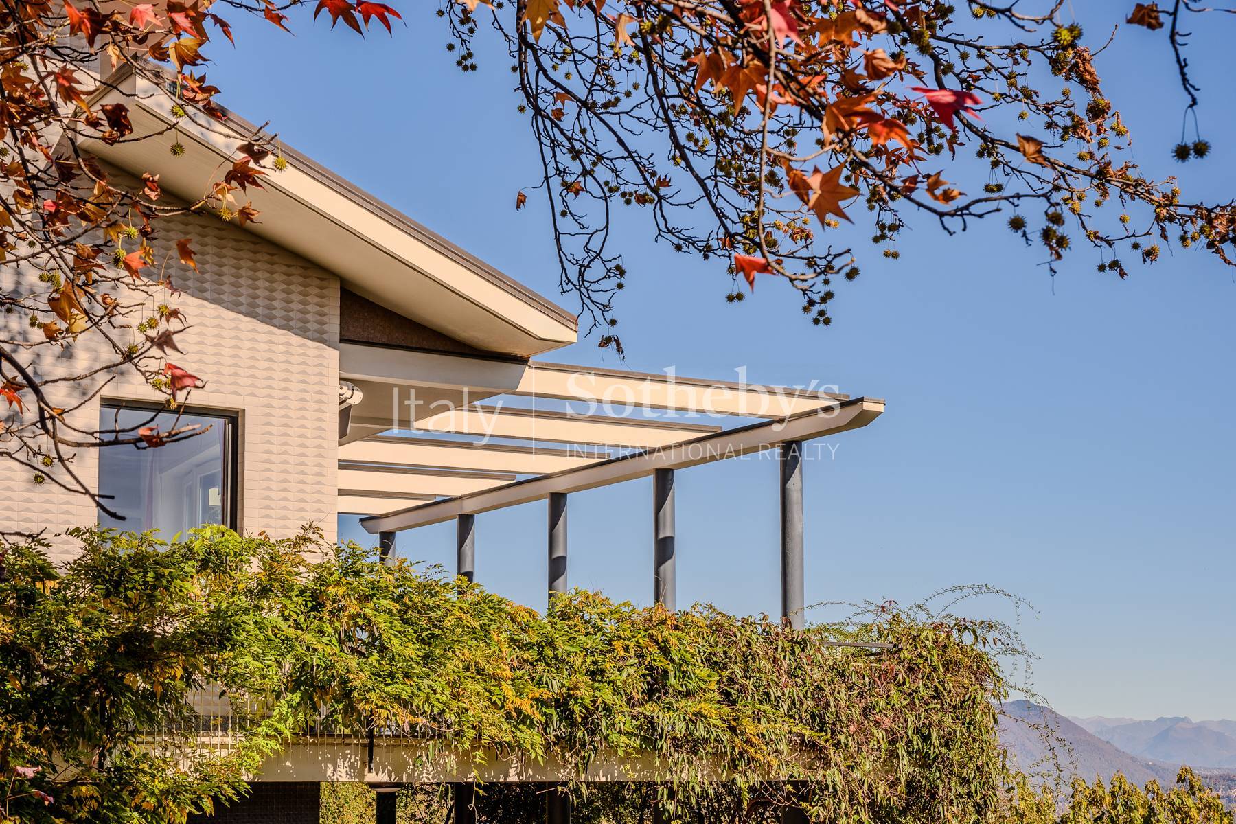  Villa with Lake Views and Gio Ponti Detailing - 物件實景