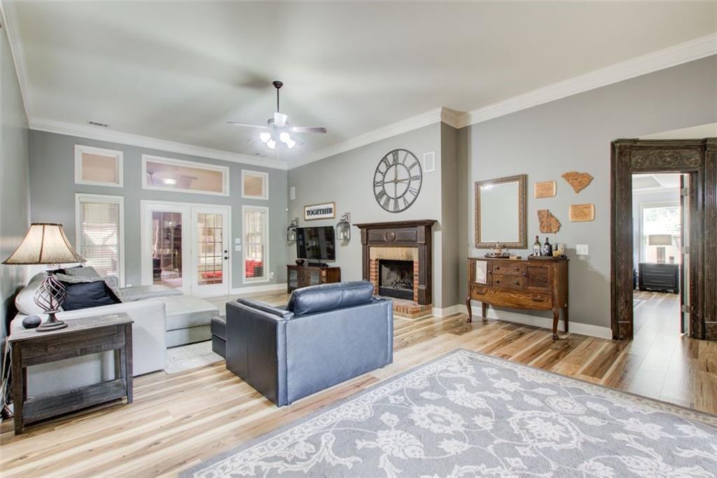 Buford, Georgia, 30518, United States, 4 Bedrooms Bedrooms, ,3 BathroomsBathrooms,Residential,For Sale,1954499