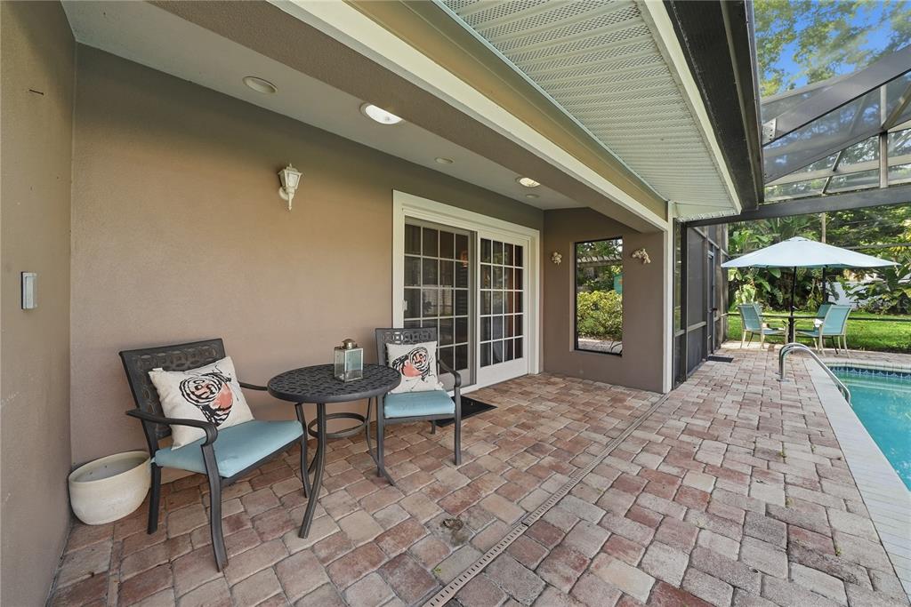 St Petersburg, Florida, 33703, United States, 4 Bedrooms Bedrooms, ,4 BathroomsBathrooms,Residential,For Sale,2002188