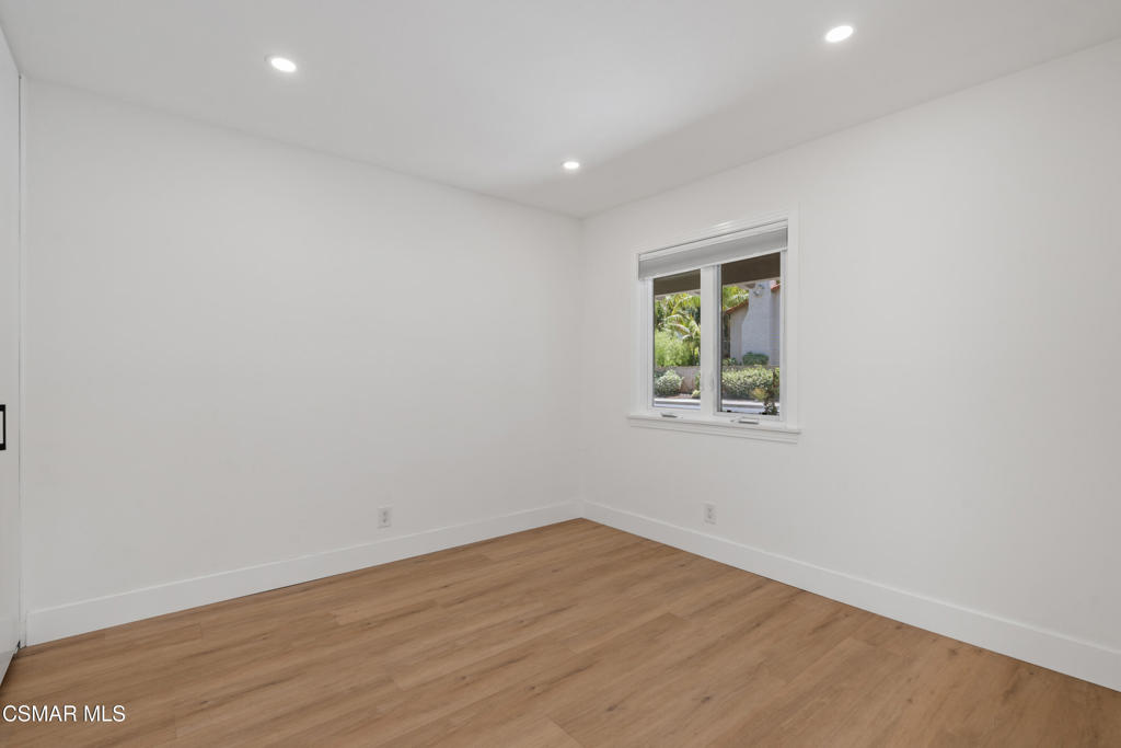 Westlake Village, California, 91361, United States, 4 Bedrooms Bedrooms, ,2 BathroomsBathrooms,Residential,For Sale,1847527
