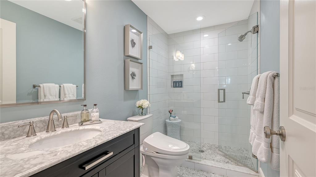 Longboat Key, Florida, 34228, United States, 3 Bedrooms Bedrooms, ,4 BathroomsBathrooms,Residential,For Sale,1777241