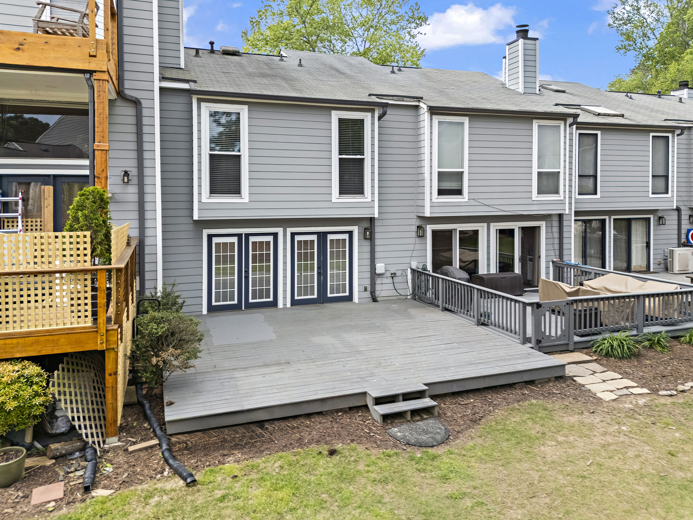  Mid-Century Modern Townhome in Gated Community Along The Chattahoochee River - 物件實景