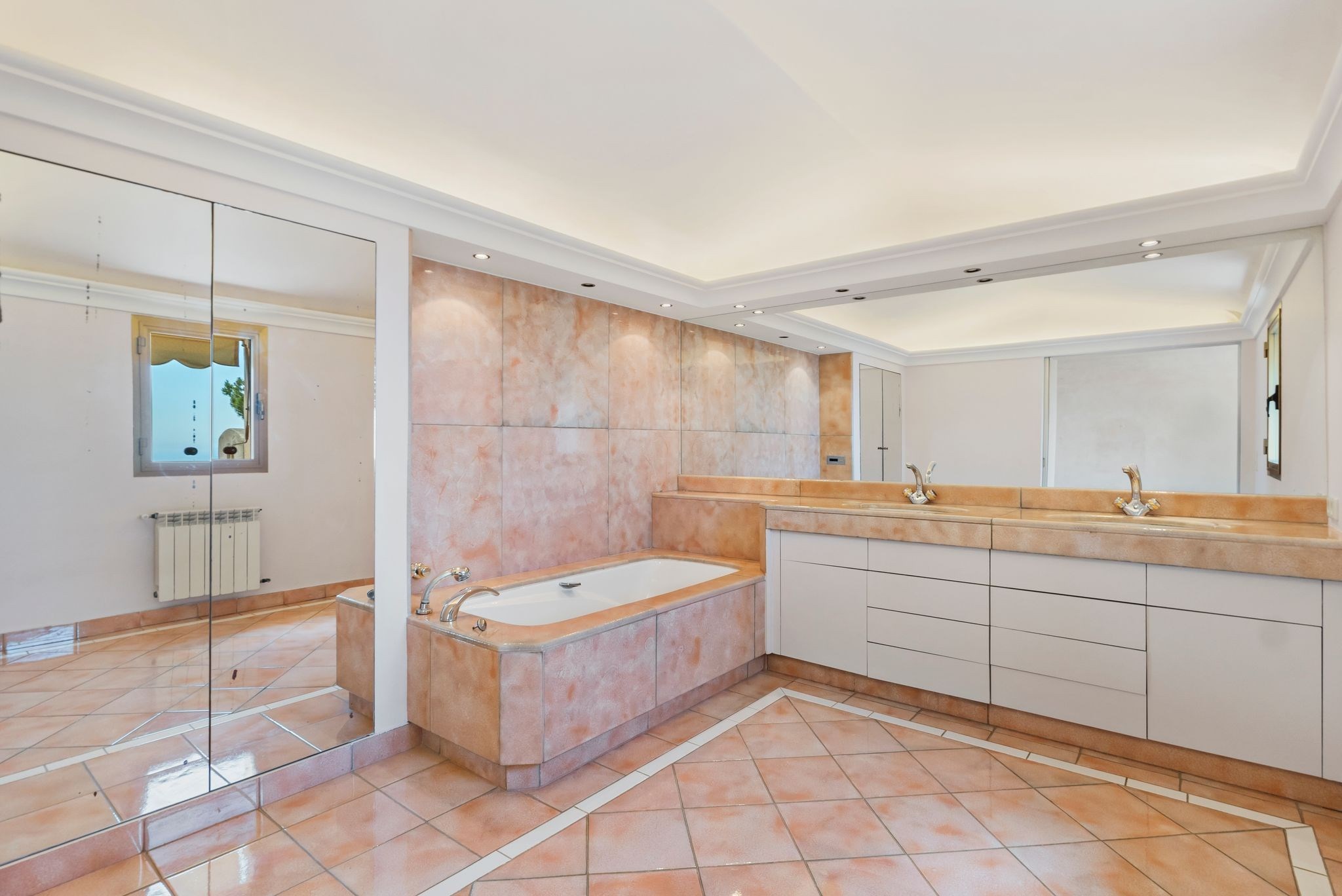 Roquebrune-Cap-Martin: Provençal villa with panoramic sea and Monaco views - 物件實景