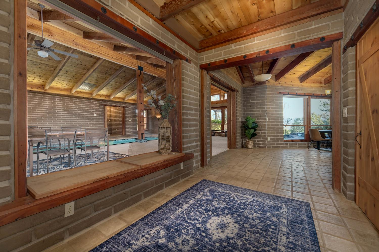 Grass Valley, California, 95949, United States, 3 Bedrooms Bedrooms, ,5 BathroomsBathrooms,Residential,For Sale,2006343