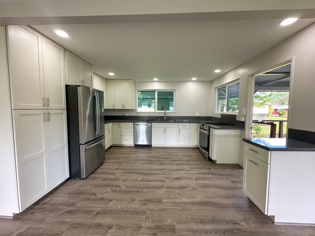 Hilo, Hawaii, 96720, United States, 3 Bedrooms Bedrooms, ,1 BathroomBathrooms,Residential,For Sale,1979942