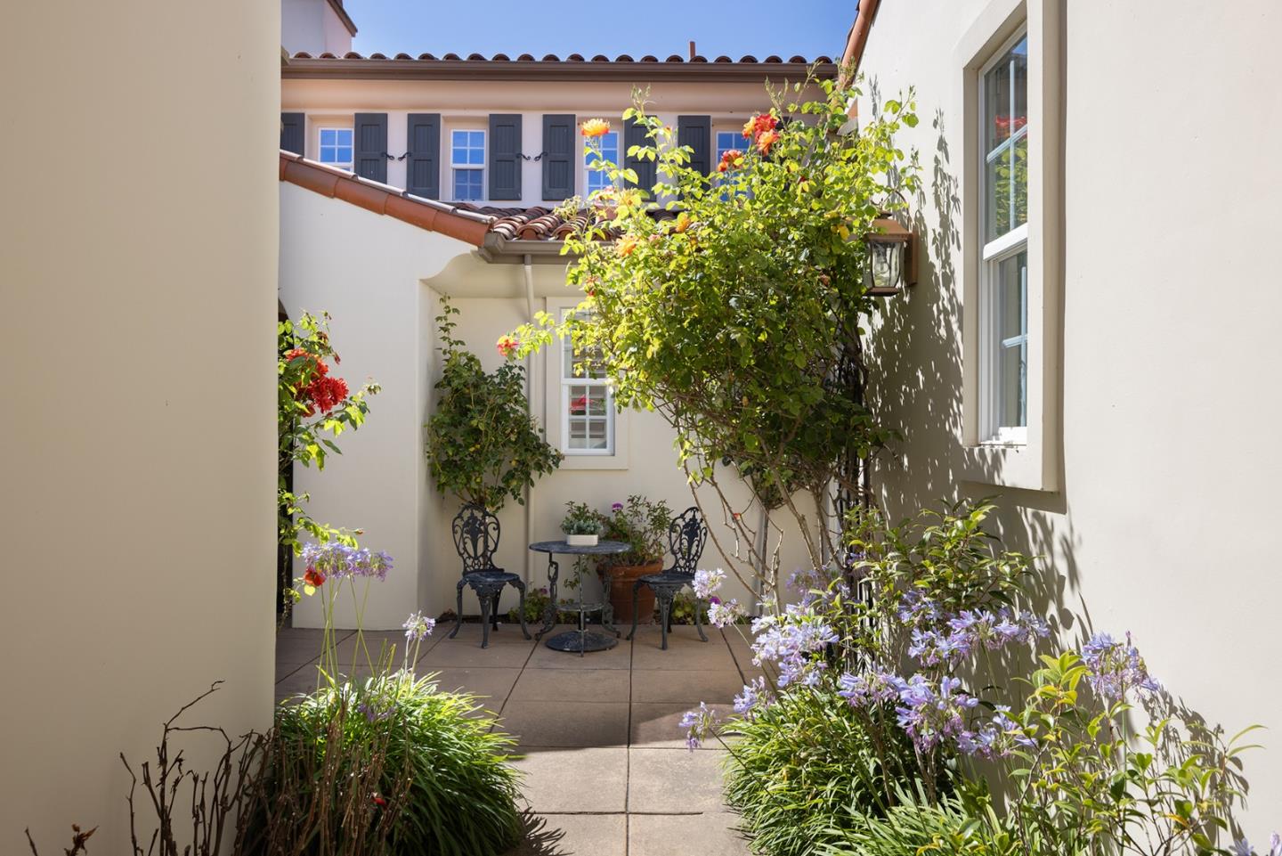 Monterey, California, 93940, United States, 3 Bedrooms Bedrooms, ,4 BathroomsBathrooms,Residential,For Sale,1927216