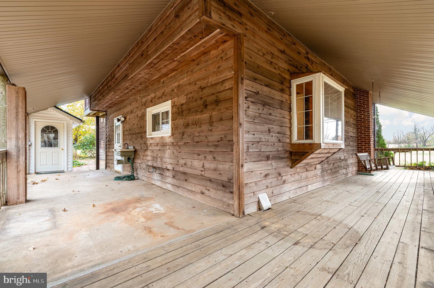 Mechanicsburg, Pennsylvania, 17055, United States, 4 Bedrooms Bedrooms, ,4 BathroomsBathrooms,Residential,For Sale,1991267