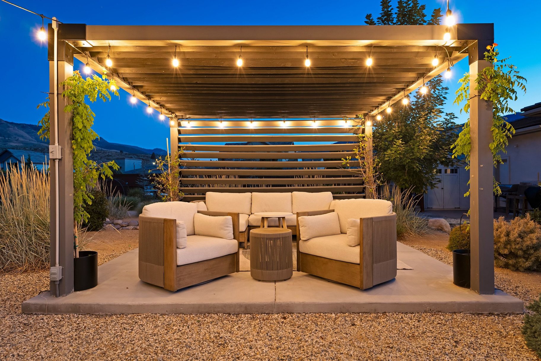  Private Luxury Retreat in Verdi with Custom Designer Finishes & Peavine Views - 物件實景