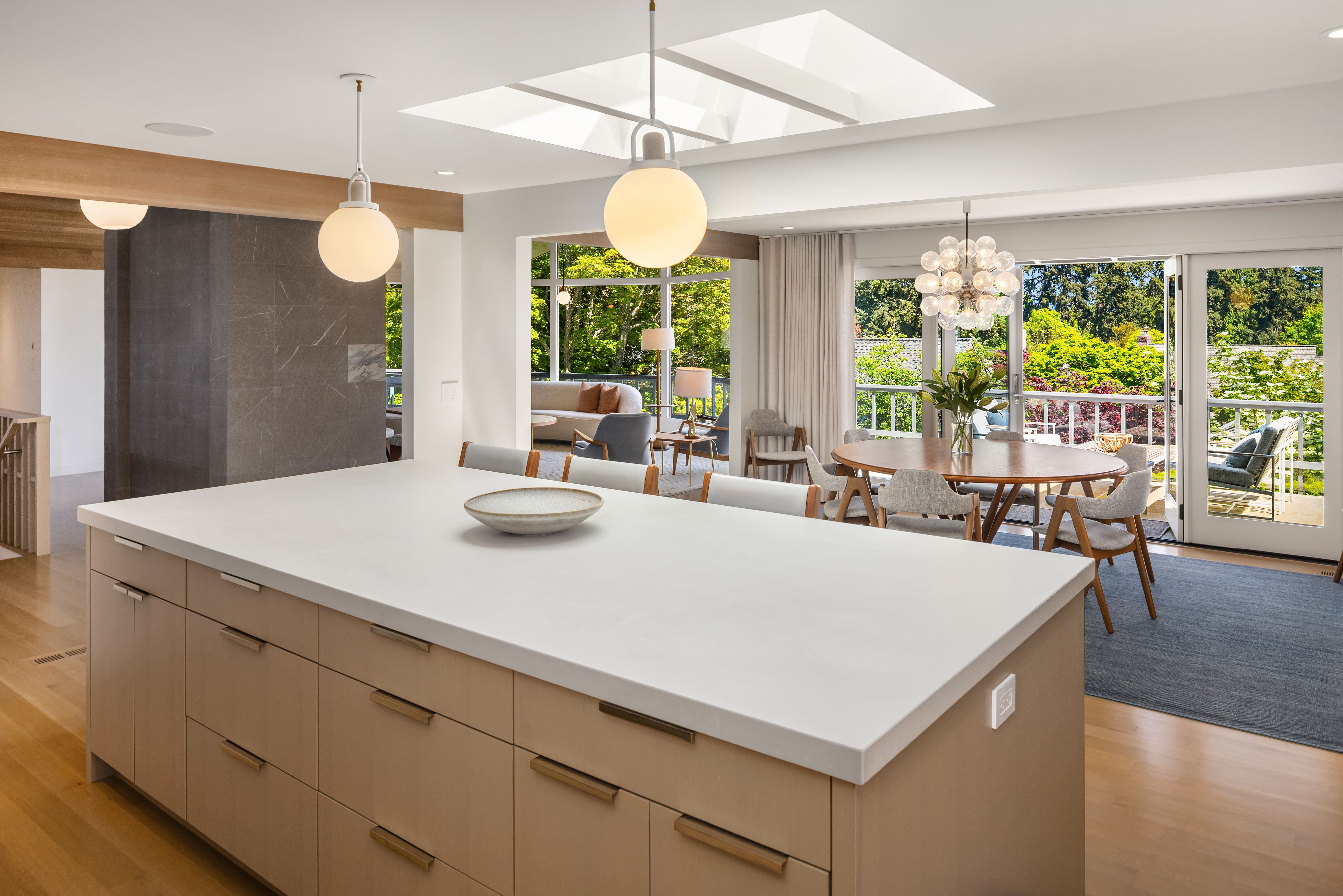  1514 Shenandoah Dr E, Seattle, WA 98112 - 物件實景