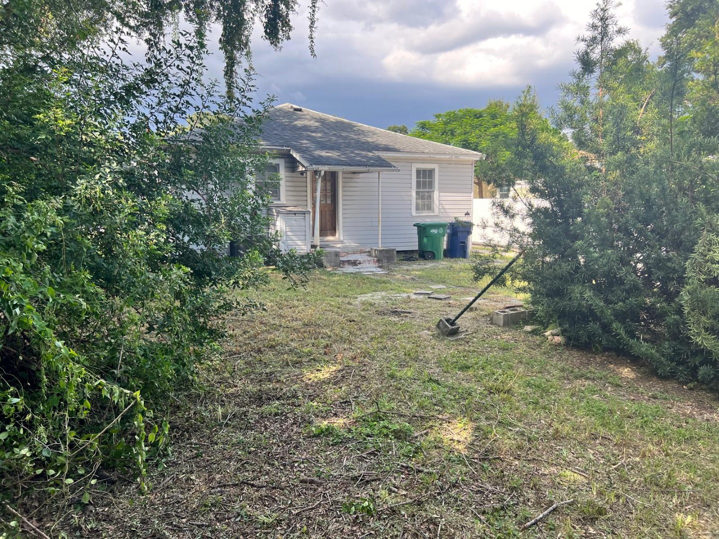 Tampa, Florida, 33609, United States, 3 Bedrooms Bedrooms, ,1 BathroomBathrooms,Residential,For Sale,1995171