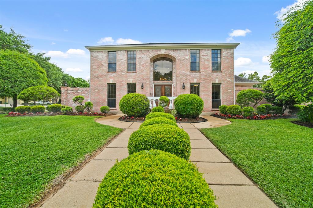 Sugar Land, Texas, 77478, United States, 4 Bedrooms Bedrooms, ,7 BathroomsBathrooms,Residential,For Sale,1778214