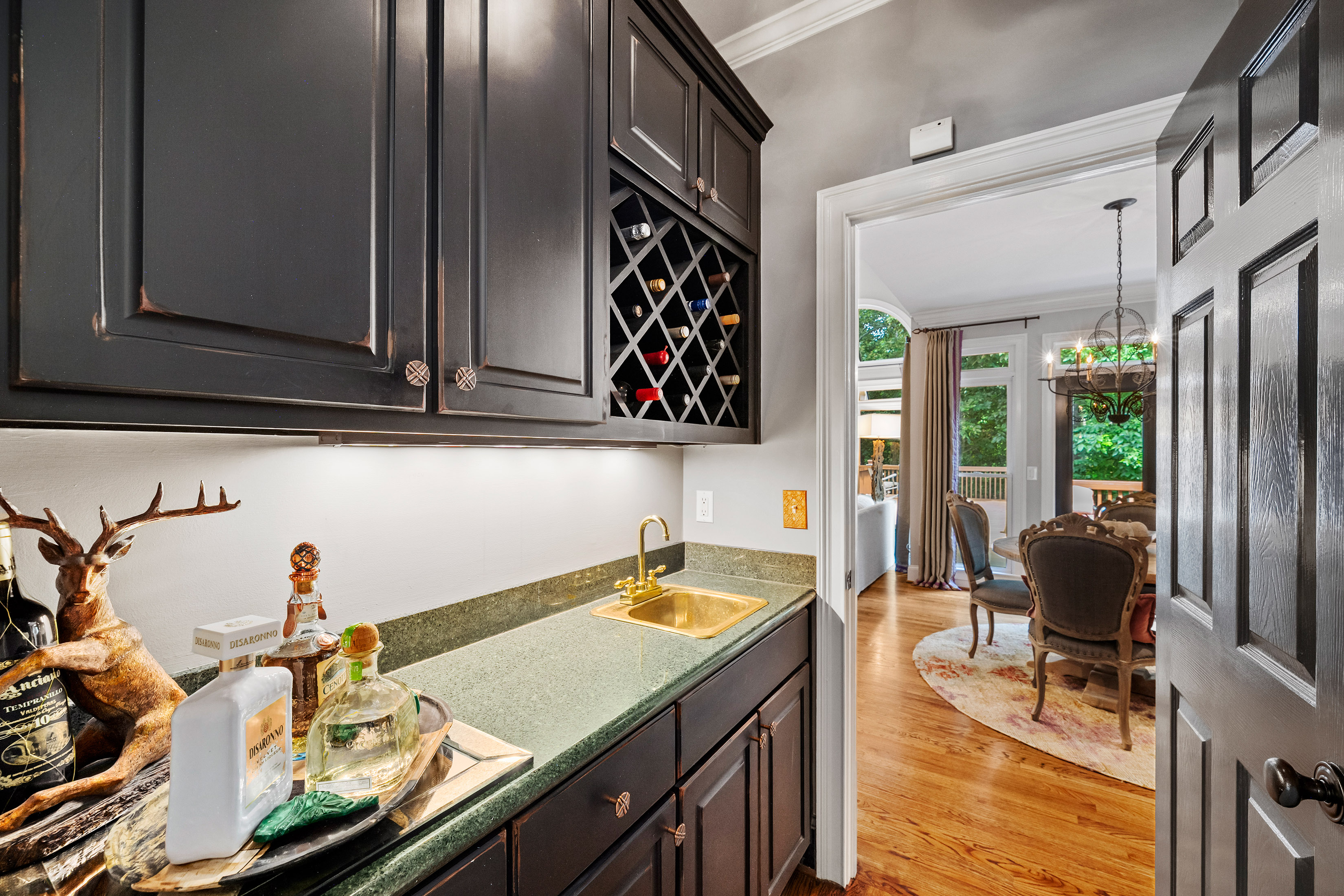  Luxury, Warmth, and Timeless Beauty in the Heart of Chartwell - 物件實景