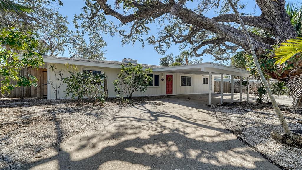 Sarasota, Florida, 34242, United States, 4 Bedrooms Bedrooms, ,3 BathroomsBathrooms,Residential,For Sale,1885427