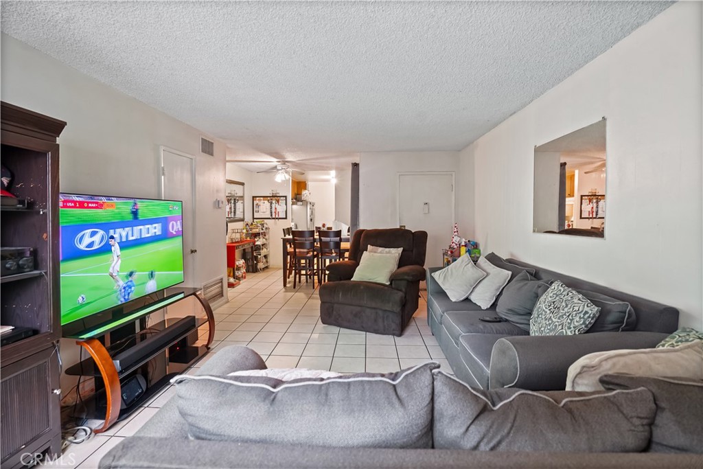 West Hills, California, 91307, United States, ,Residential,For Sale,1999055