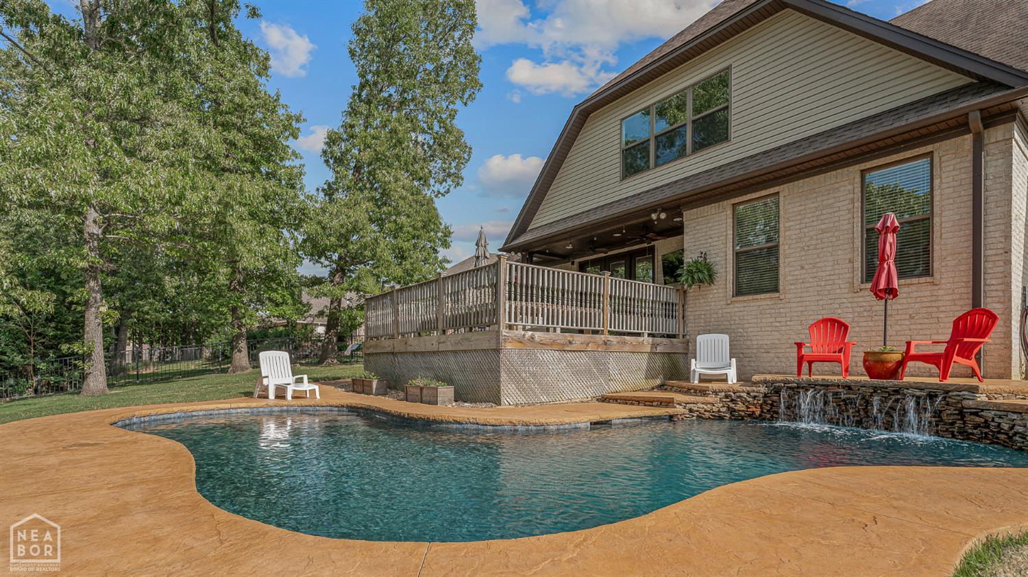 Jonesboro, Arkansas, 72405, United States, 4 Bedrooms Bedrooms, ,4 BathroomsBathrooms,Residential,For Sale,2039868