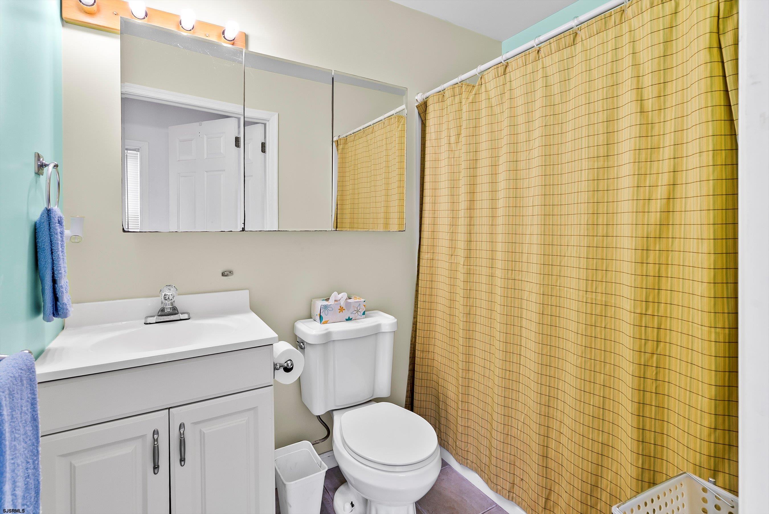 Port Republic, New Jersey, 08241, United States, 5 Bedrooms Bedrooms, ,3 BathroomsBathrooms,Residential,For Sale,1923238