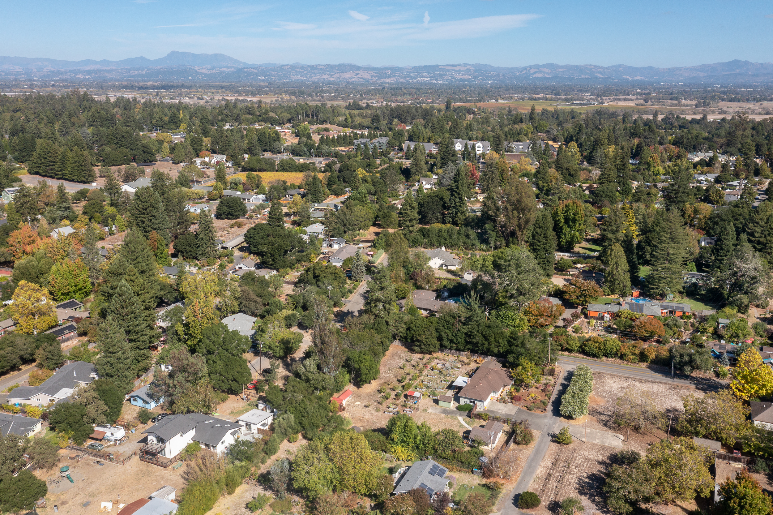  Country Charm, Creative Spaces and an Acre of Possibilities in Sebastopol - 物件實景